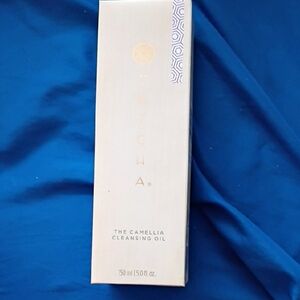 Tatcha Camellia Cleansing Oil in Elegant White Packaging